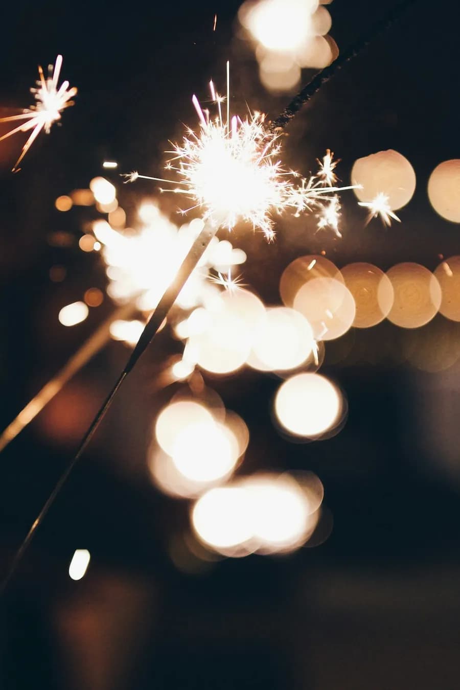 Imagem ilustrativa de fogos — 15-anos